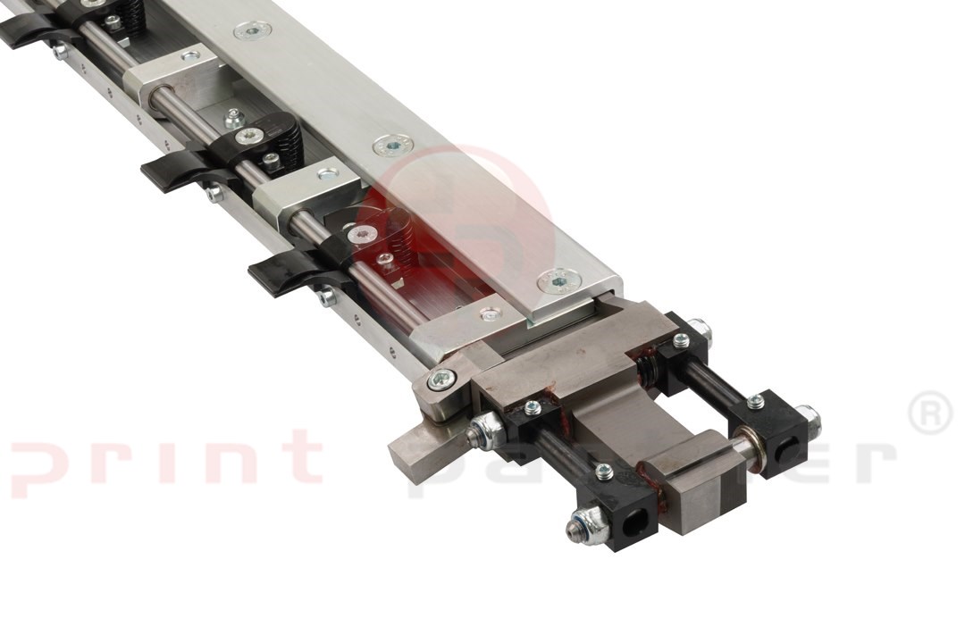 Gripper bar for BOBST